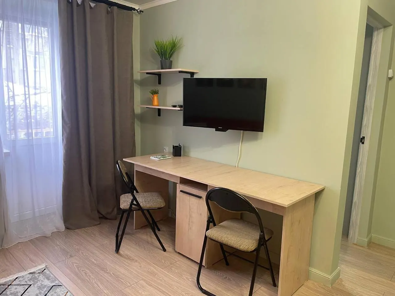 Niceplace Рядом С Метро Алатау Almaty 0*,